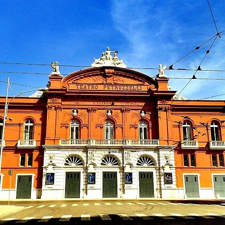 Sweet Life - Luxury Apartment-suite-rooms Case de vacanță